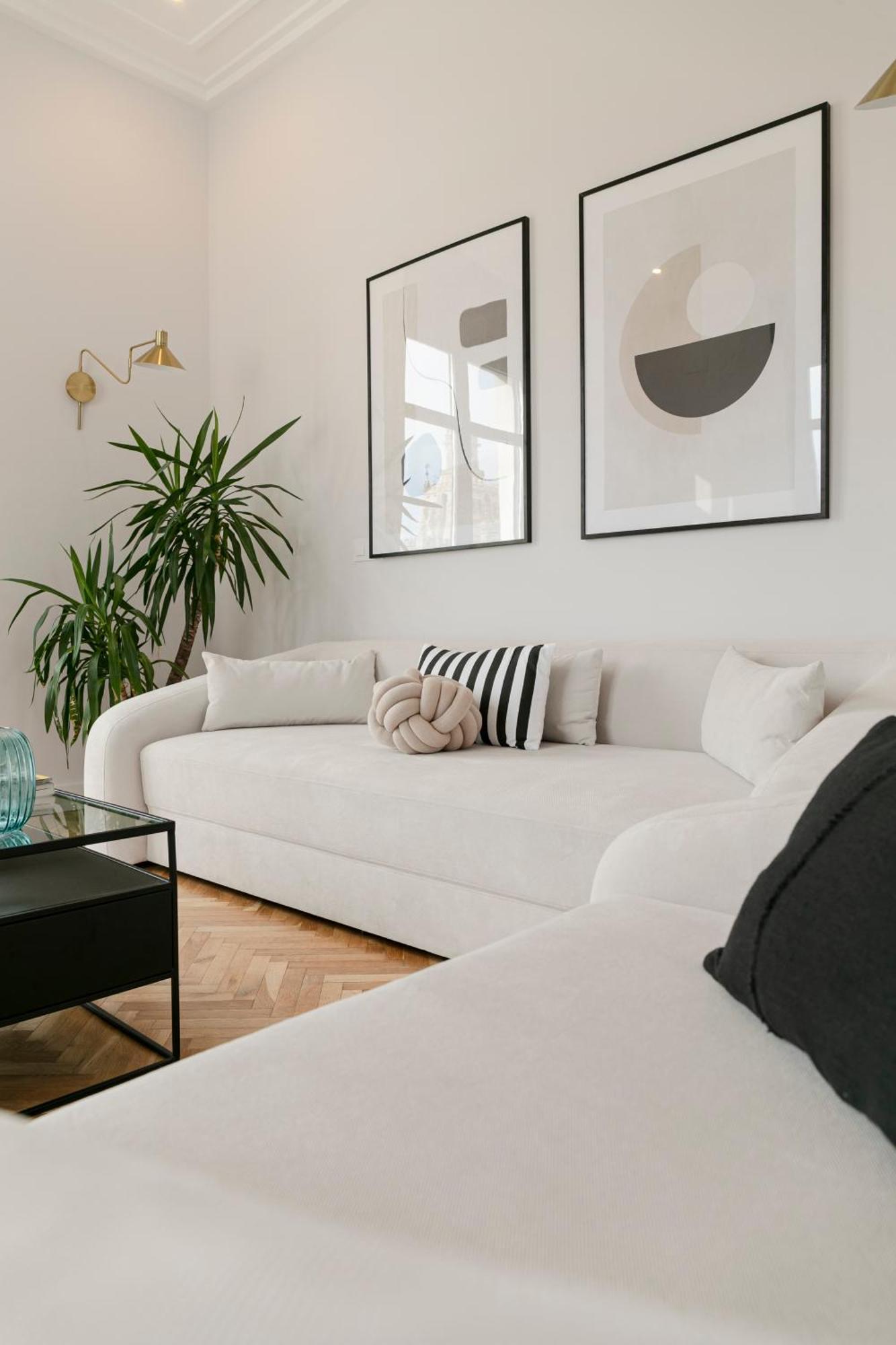 Isg Apartments The Most Exclusive Apartment In Sevillaparking Kültér fotó